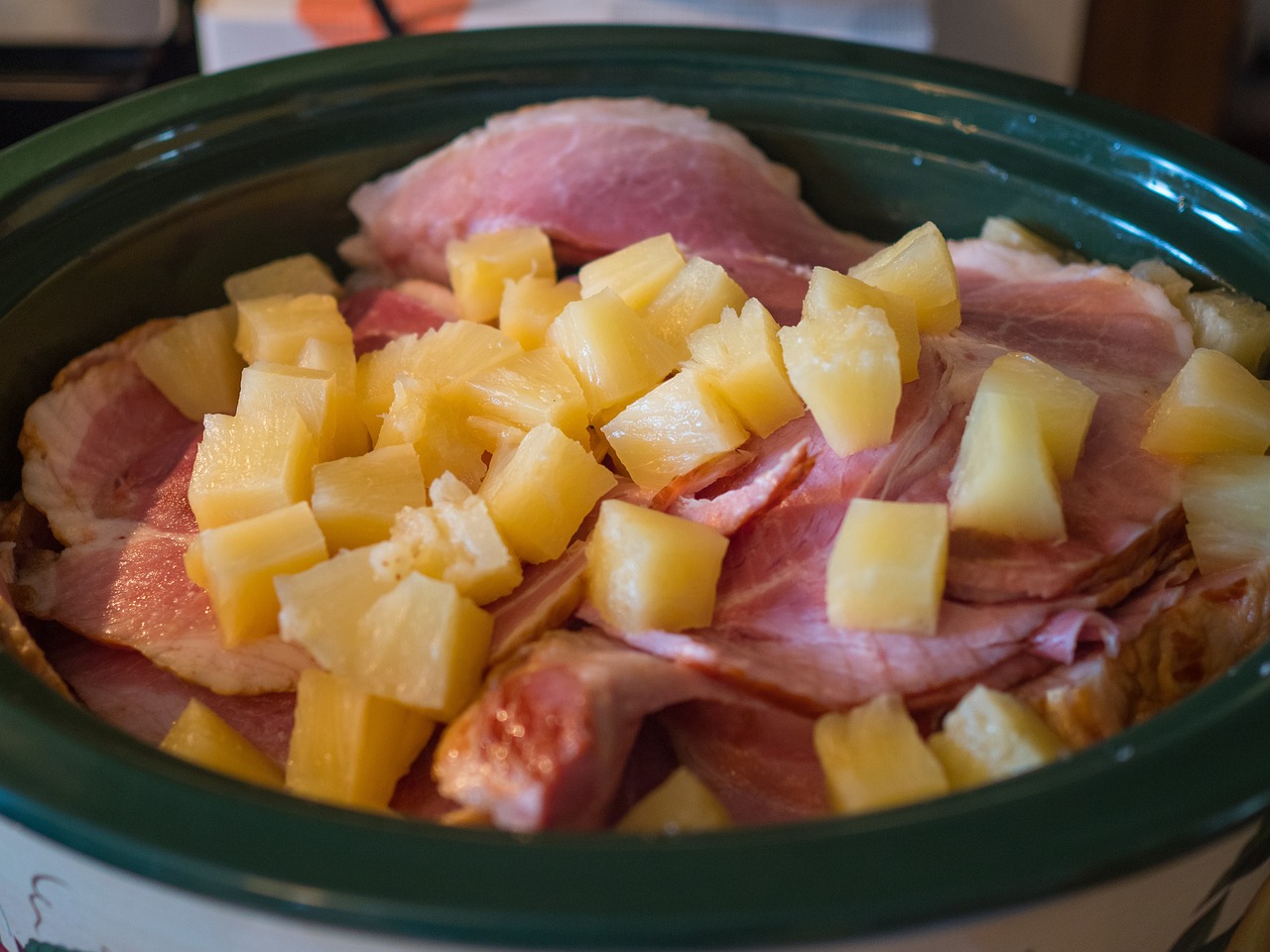 What Are The Basic Steps For Using A Crock Pot?